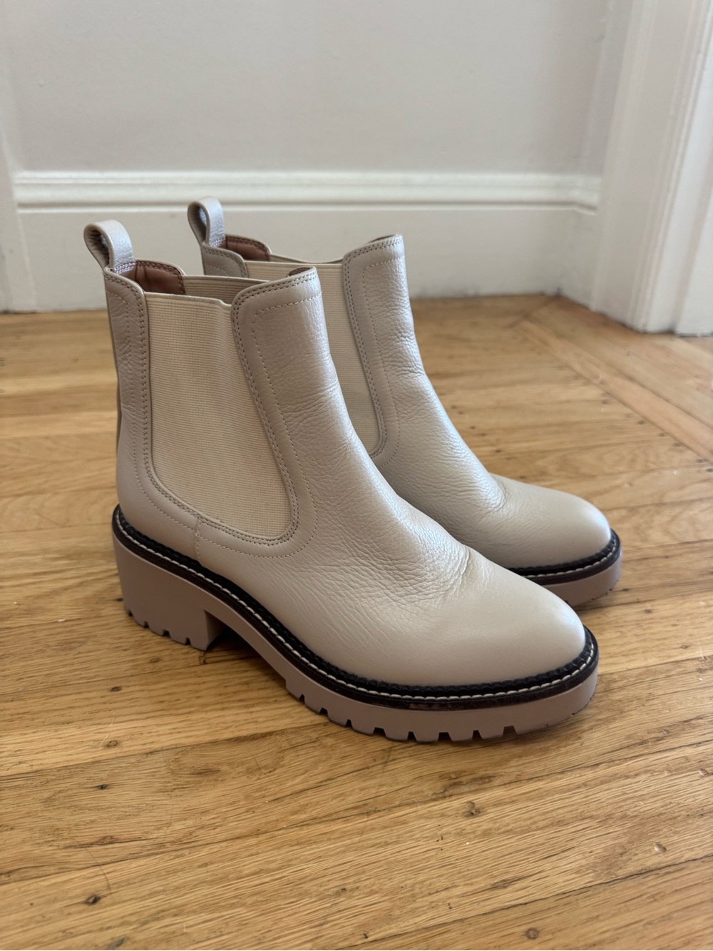 Water Repellant Leather Cream Chelsea Lug Sole Ankle Rain Boots Nordstrom Size 8